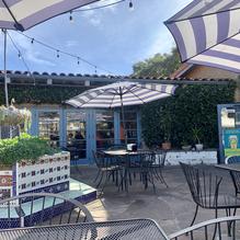 Giovanni's Pizza restaurant view 3