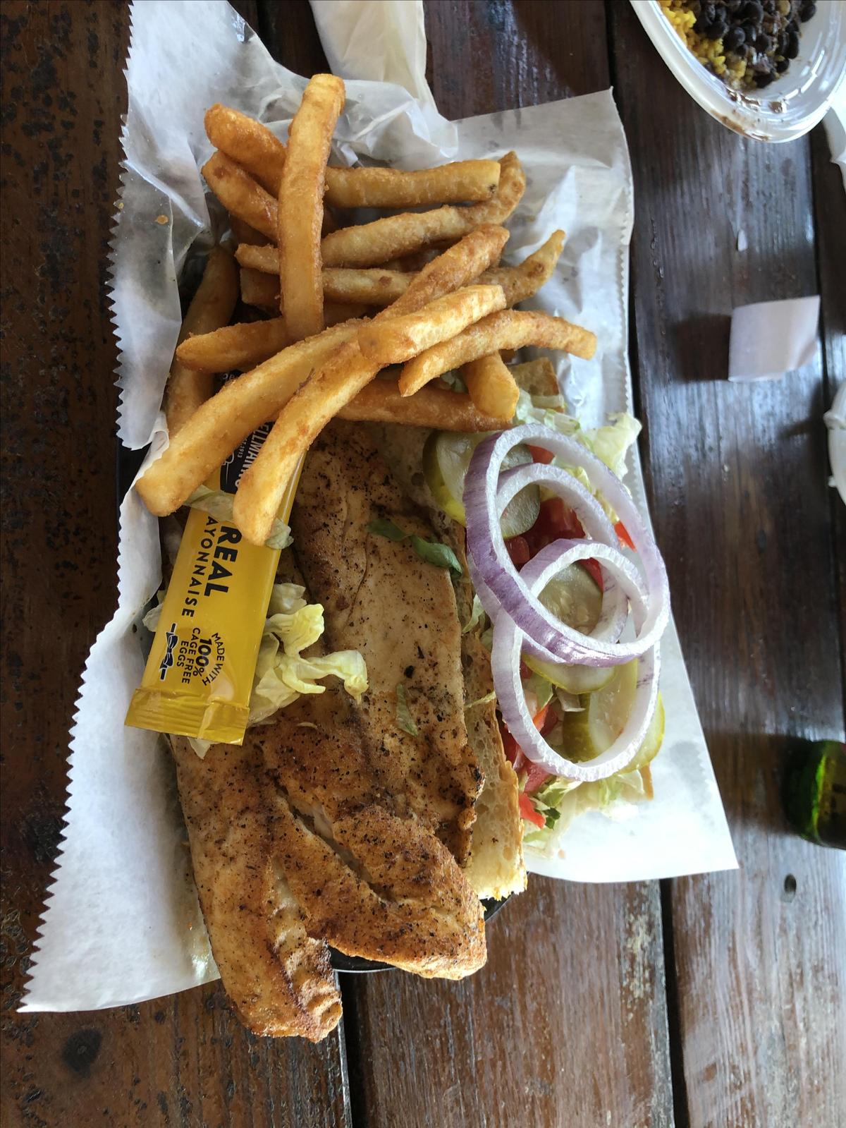 The Old Fish House Bar & Grill restaurant view 4
