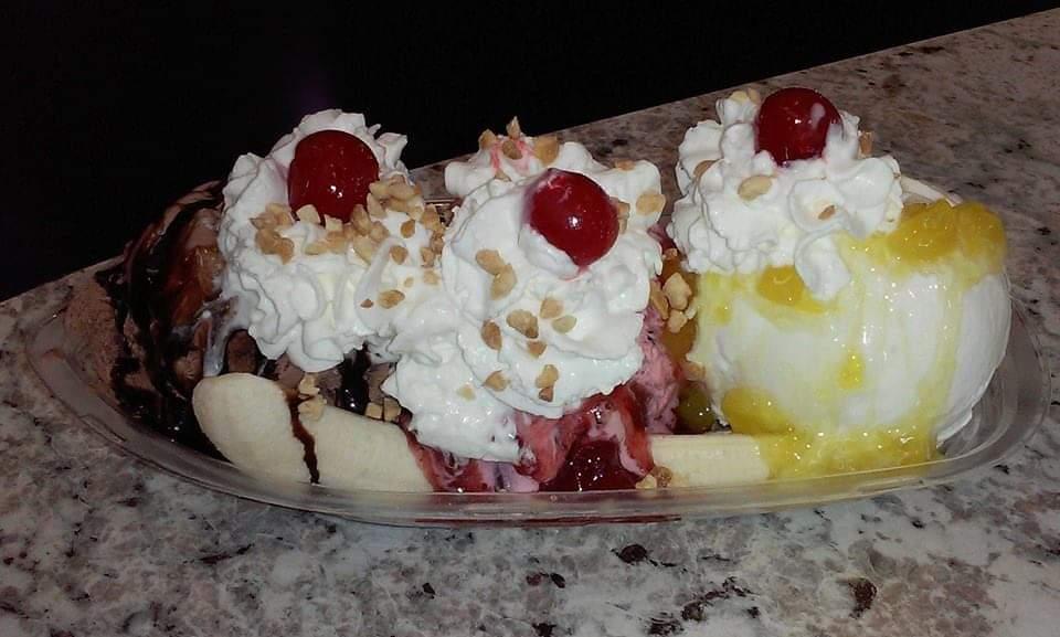 Sarah's Creamery restaurant view 9