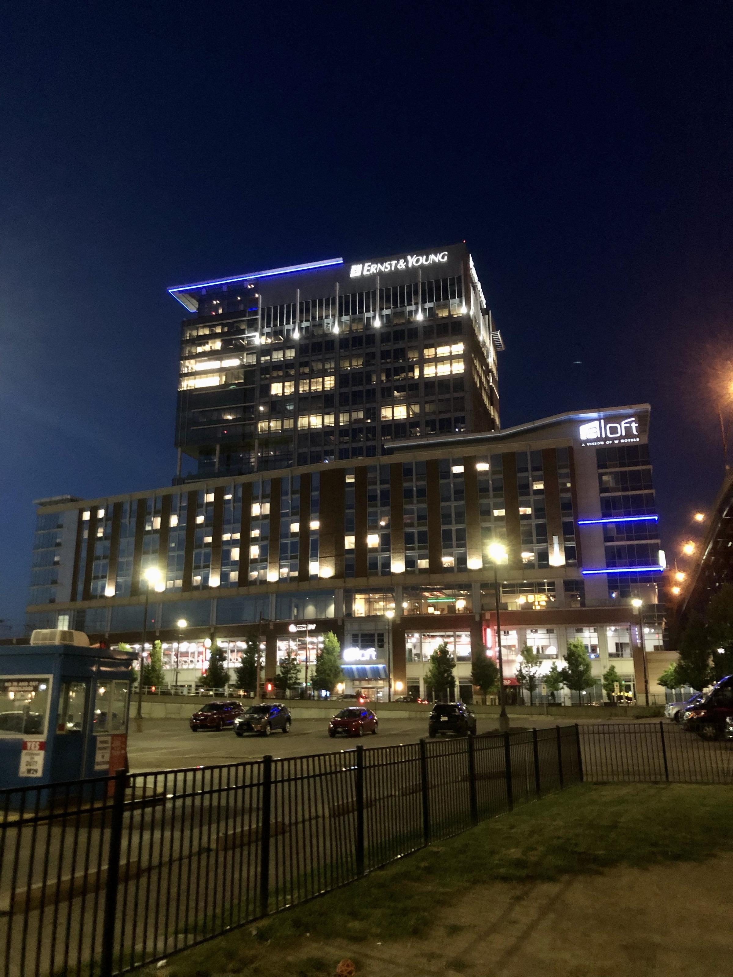 Aloft Downtown Cleveland ⋆ BringFido