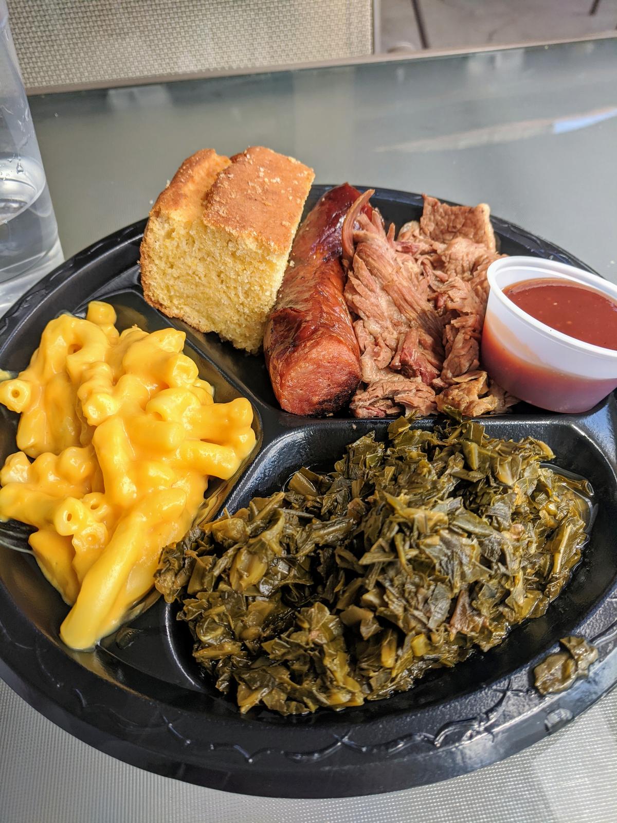 Bradley's Pit BBQ & Grill restaurant view 2