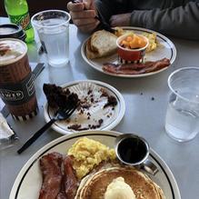 Corner Bakery Cafe restaurant view 1