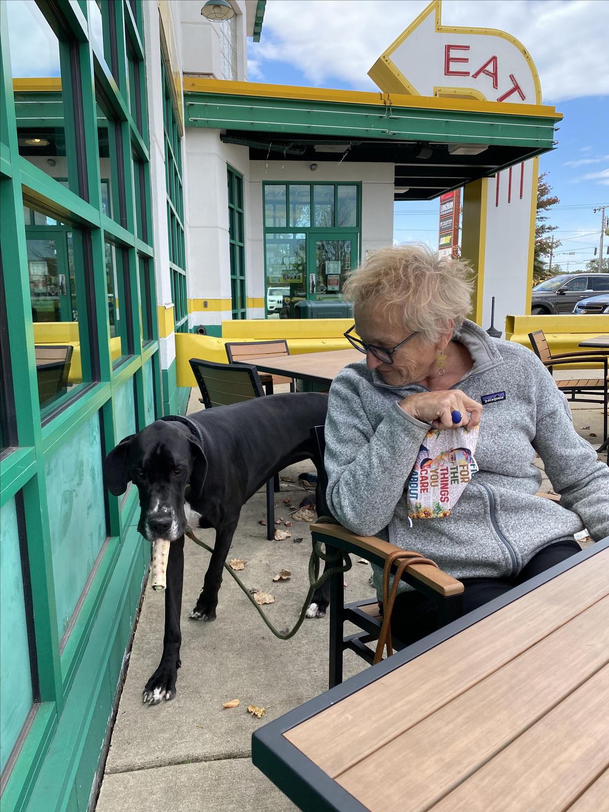 Image of Quaker Steak & Lube