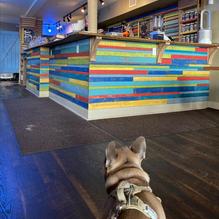 Island Joes Coffee and Gallery restaurant view 1