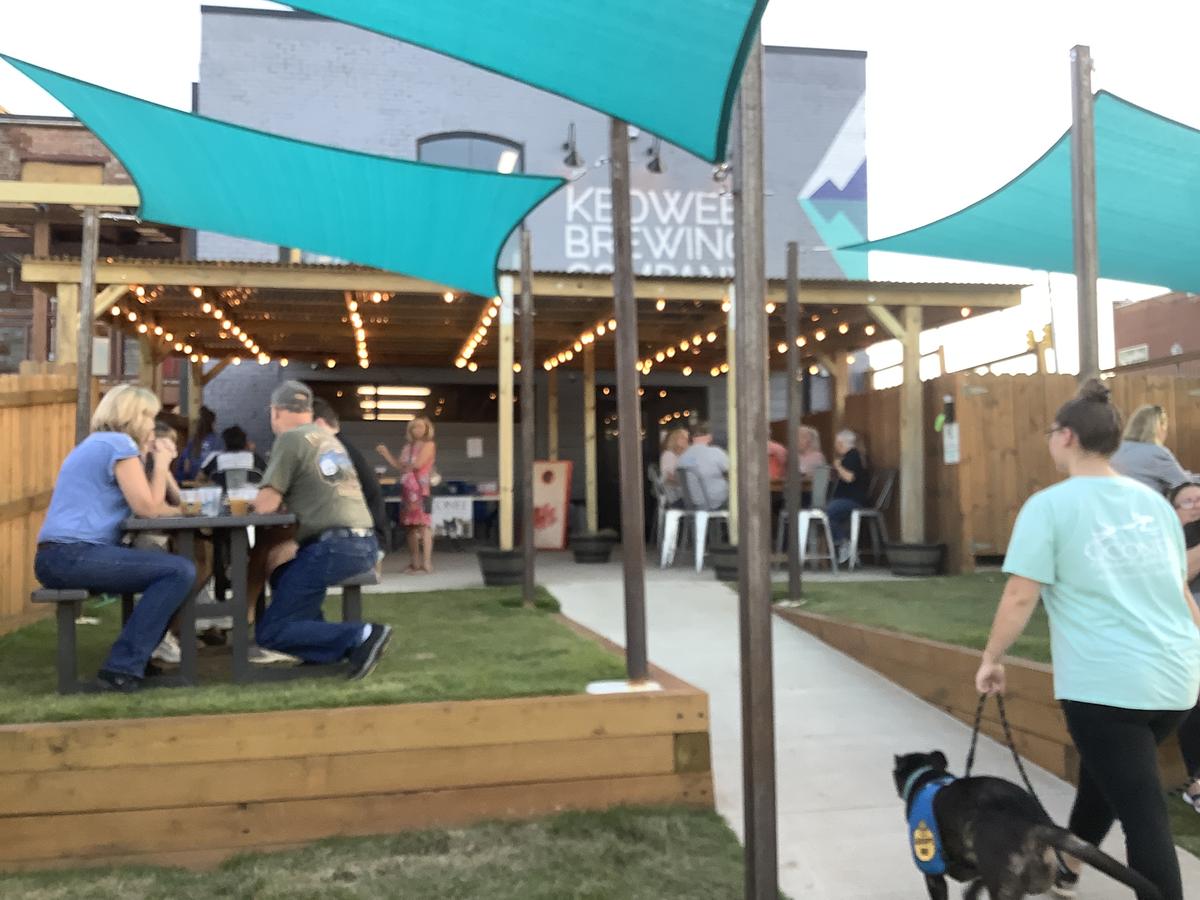 Keowee Brewing Company restaurant view 4