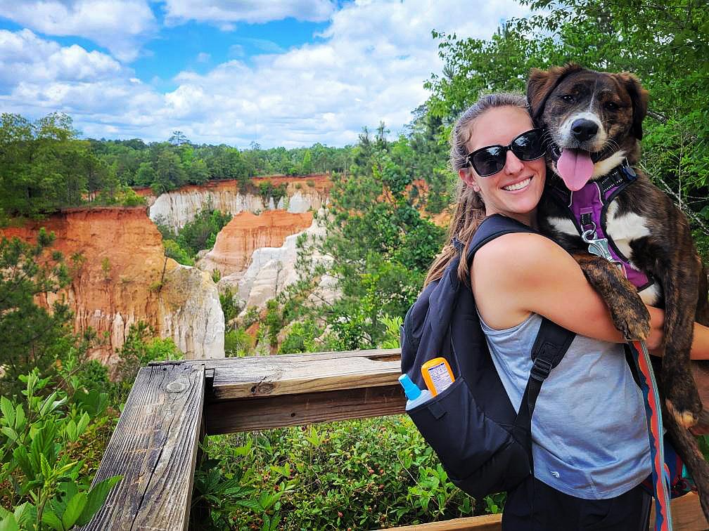 se permiten perros en providence canyon