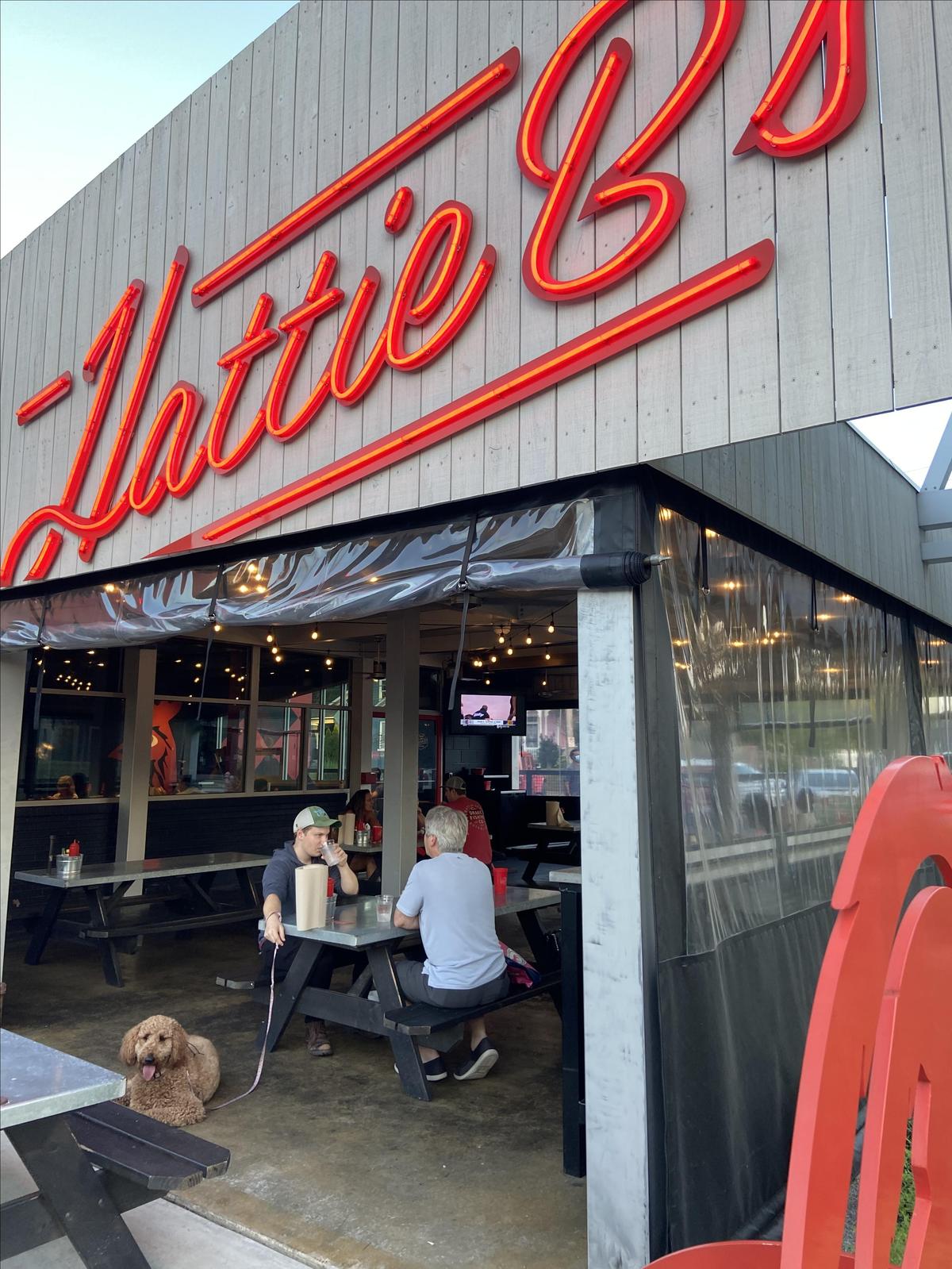 Hattie B's Hot Chicken restaurant view 4