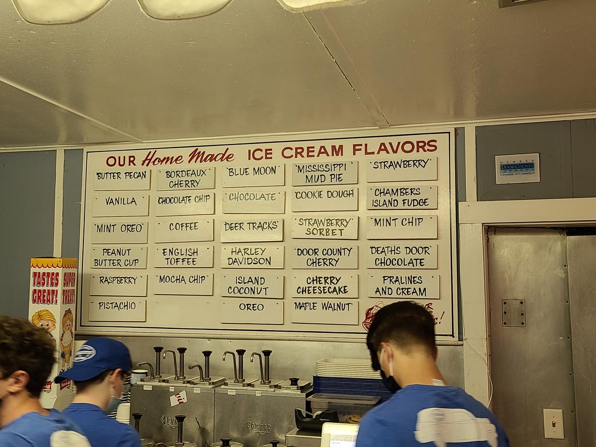 Door County Ice Cream Factory & Sandwich Shoppe restaurant view 4