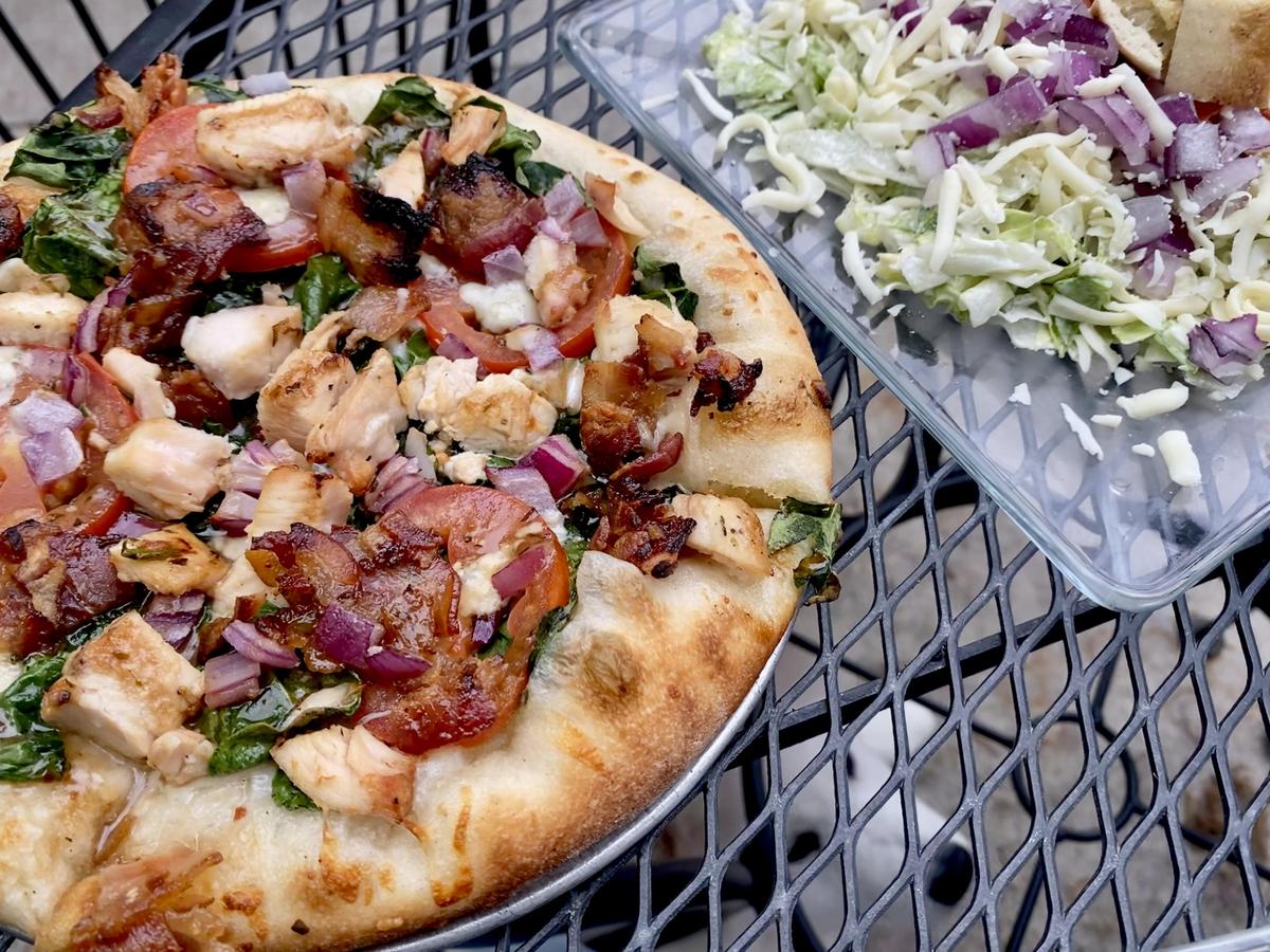 Plank Road Pizza restaurant view 1