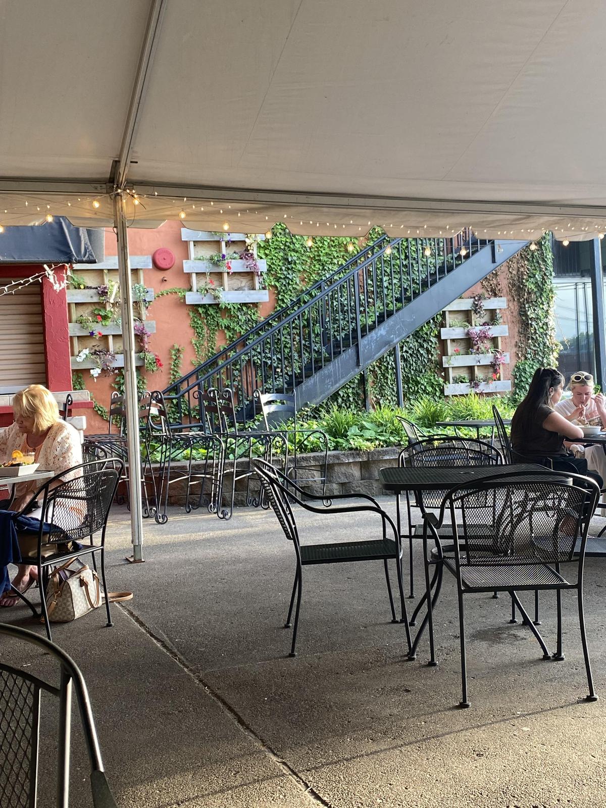 The Olde Spitfire Grille restaurant view 2