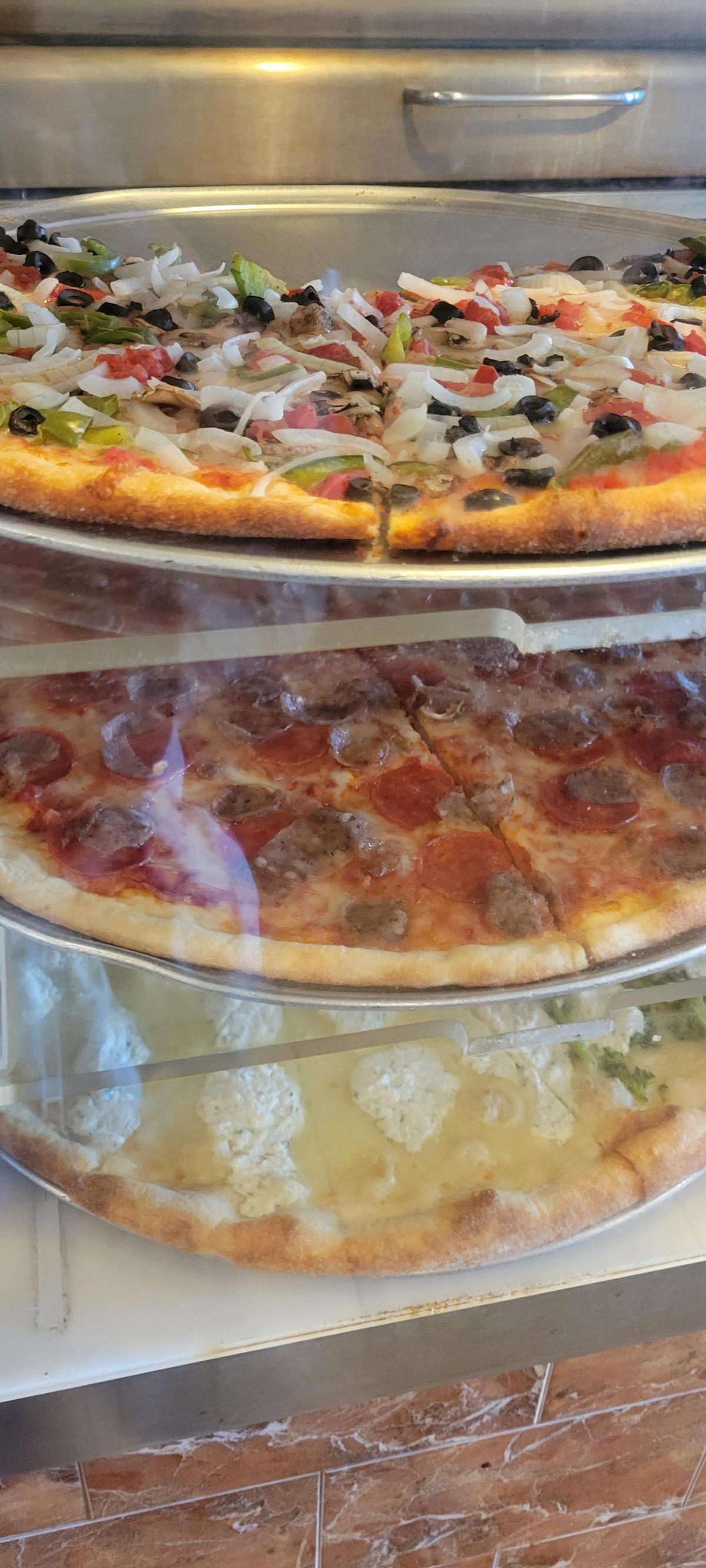 Downtown Pizza restaurant view 5