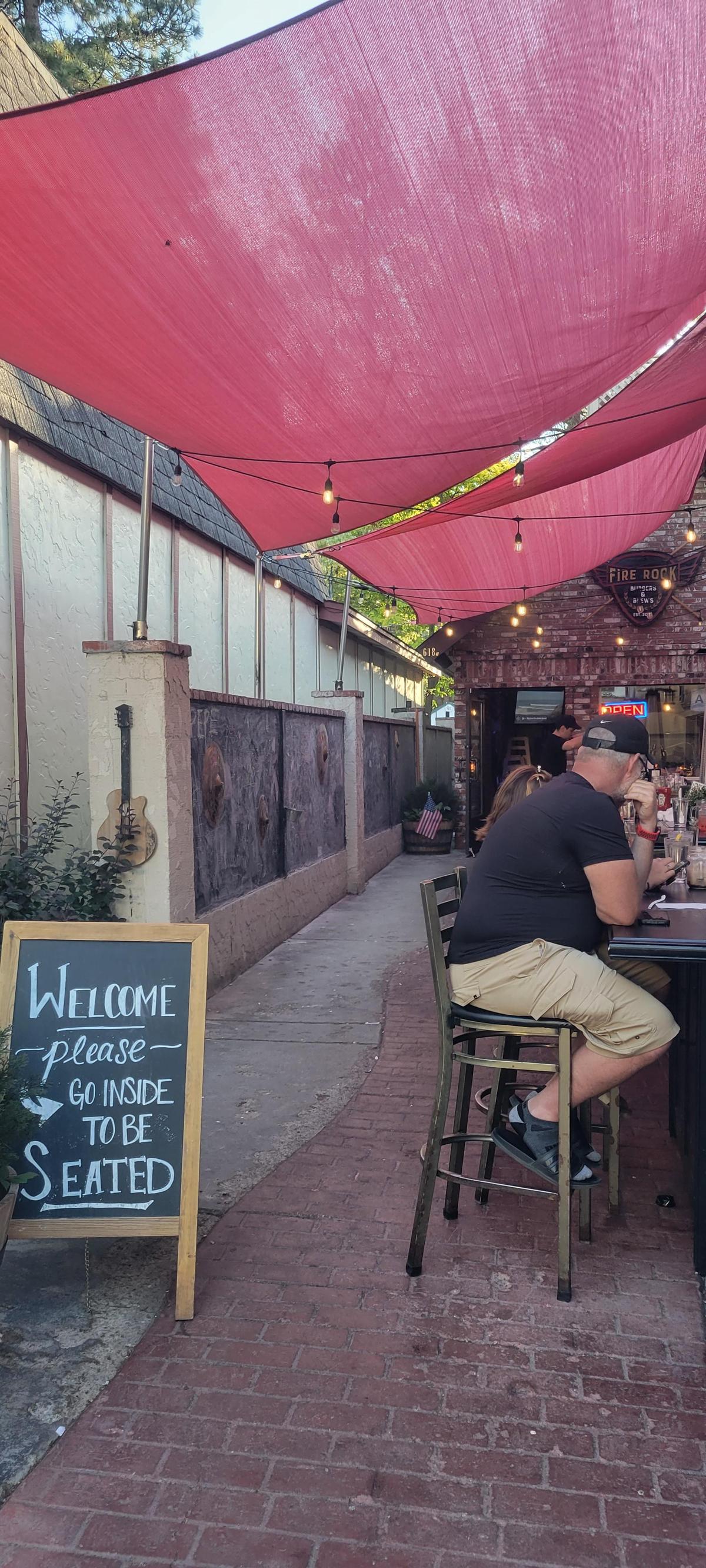 Fire Rock Burgers & Brews restaurant view 1