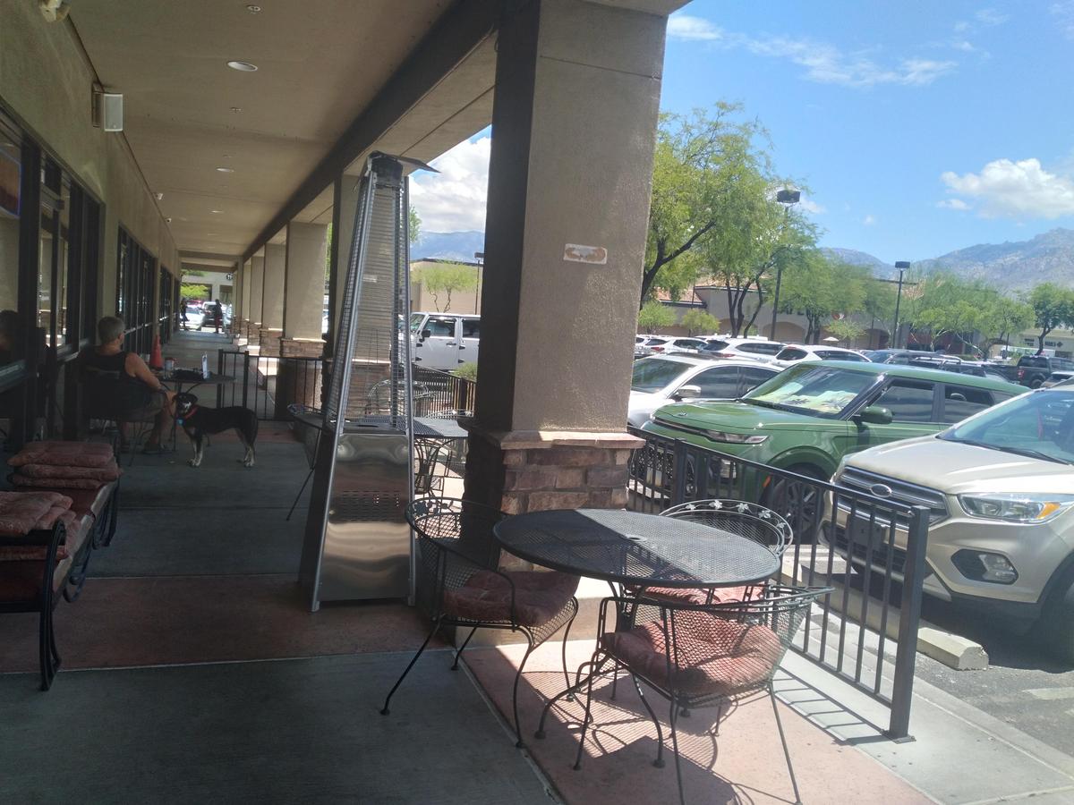 Rosati's Pizza Sports Pub restaurant view 1