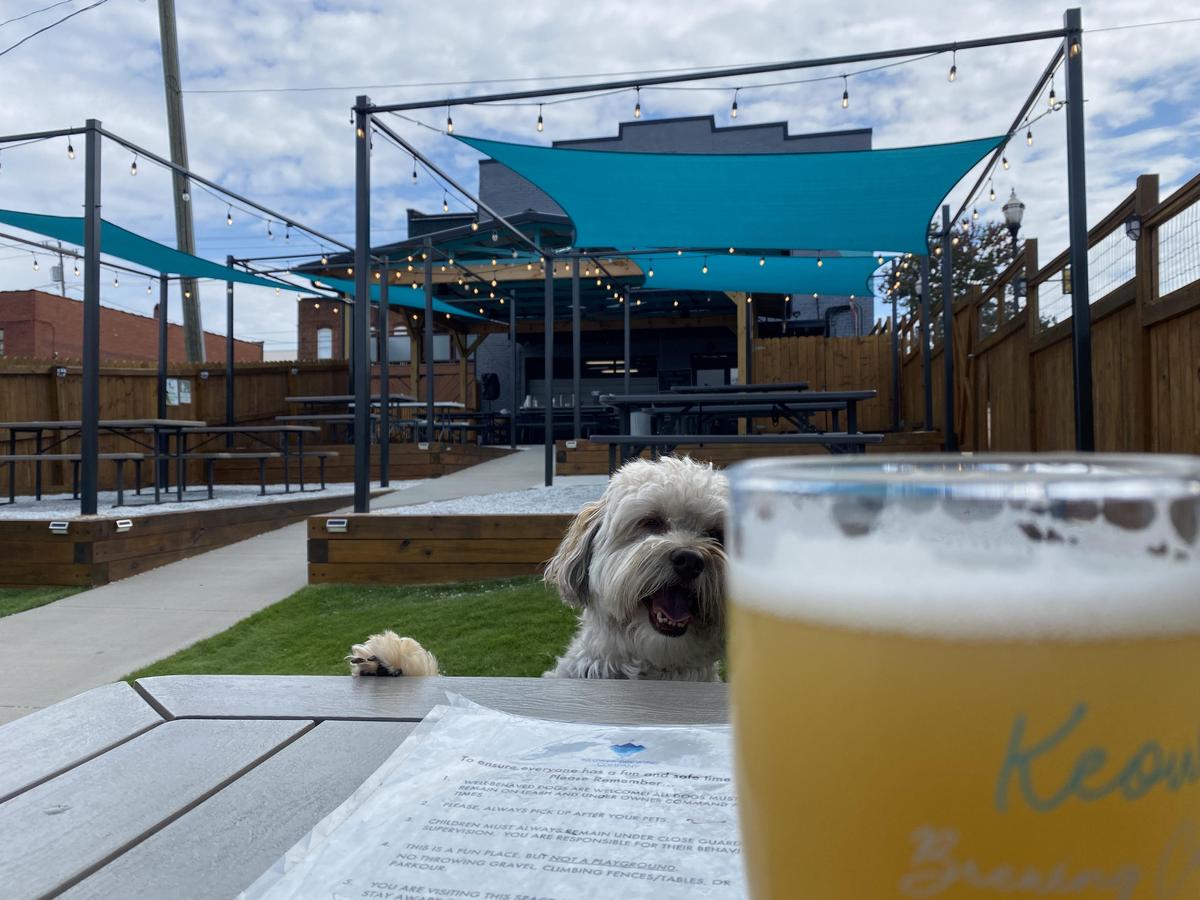 Keowee Brewing Company restaurant view 1