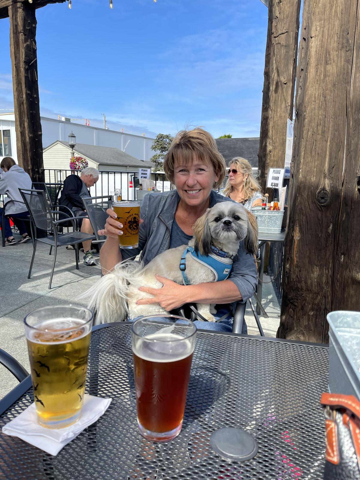 Seaside Brewing Company restaurant view 2