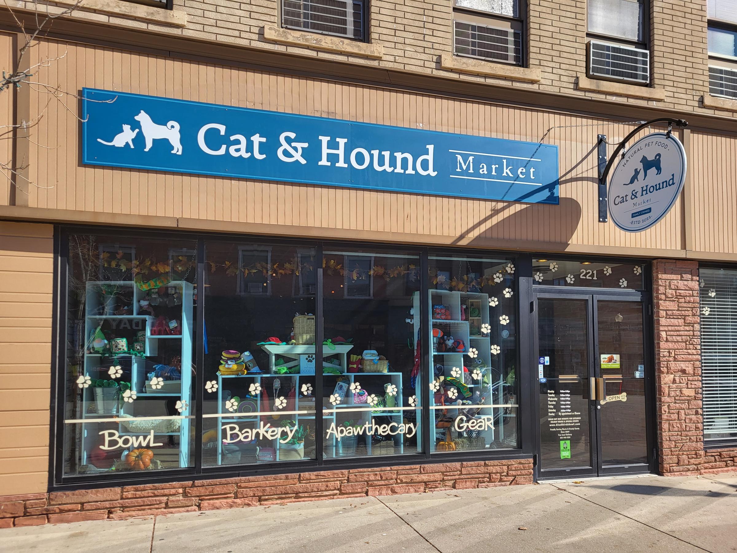 Pet Friendly Cat & Hound Market