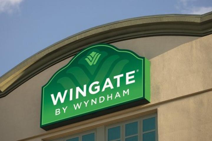 Can I Bring My Dog to Wingate by Wyndham?