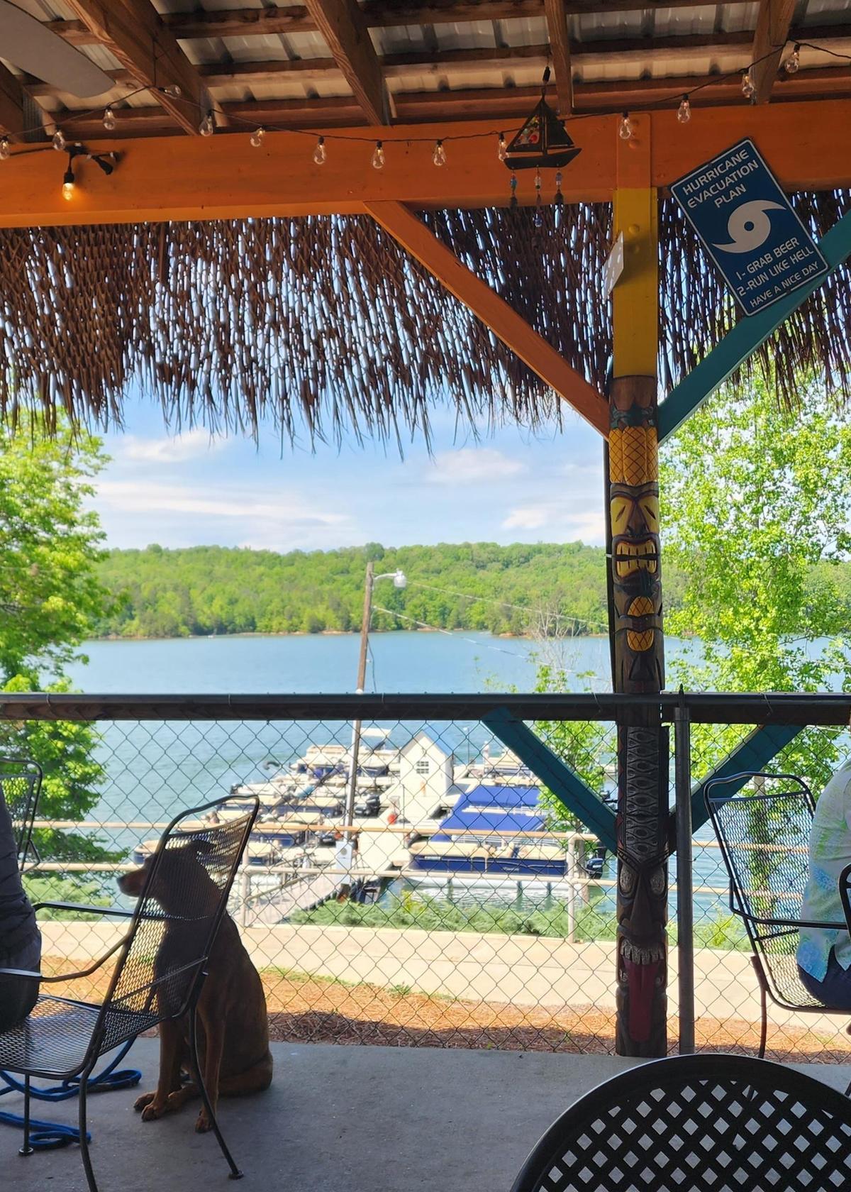 Tilly’s Tiki Bar and Grill restaurant view 1