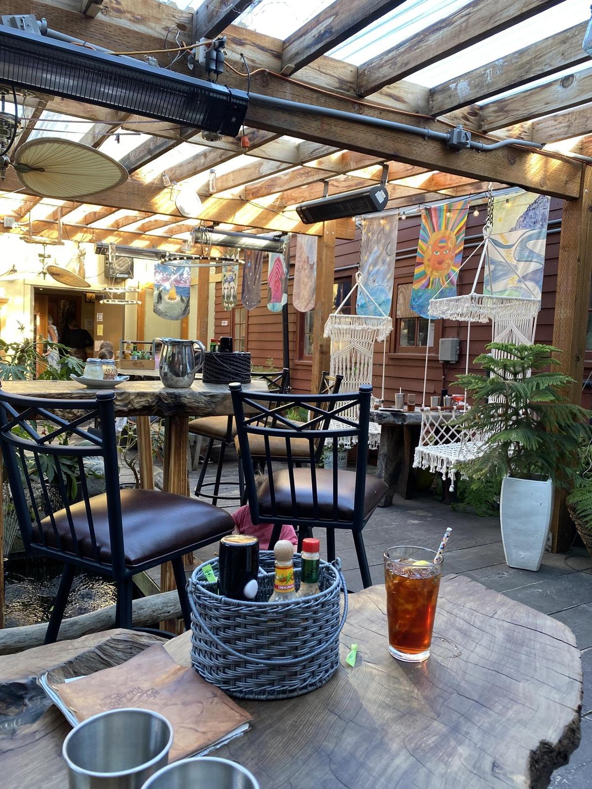 The Drift Inn restaurant view 2