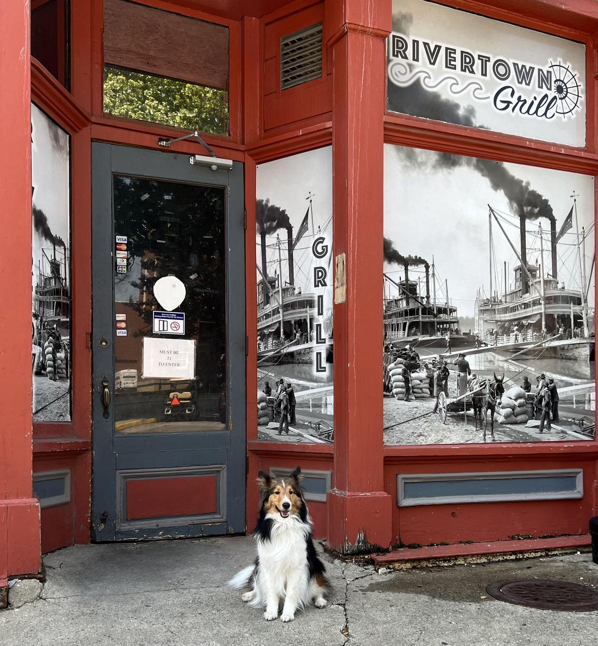 Rivertown Grill restaurant view 1