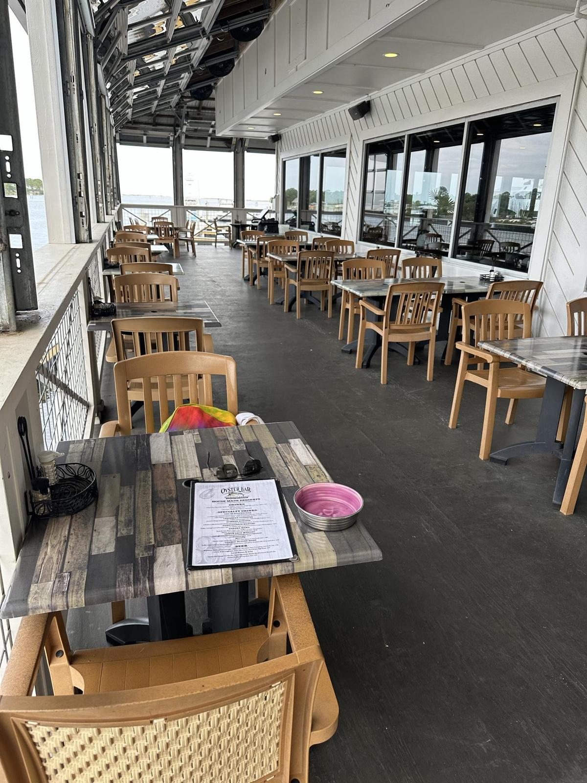 Perdido Key Oyster Restaurant & Marina restaurant view 3