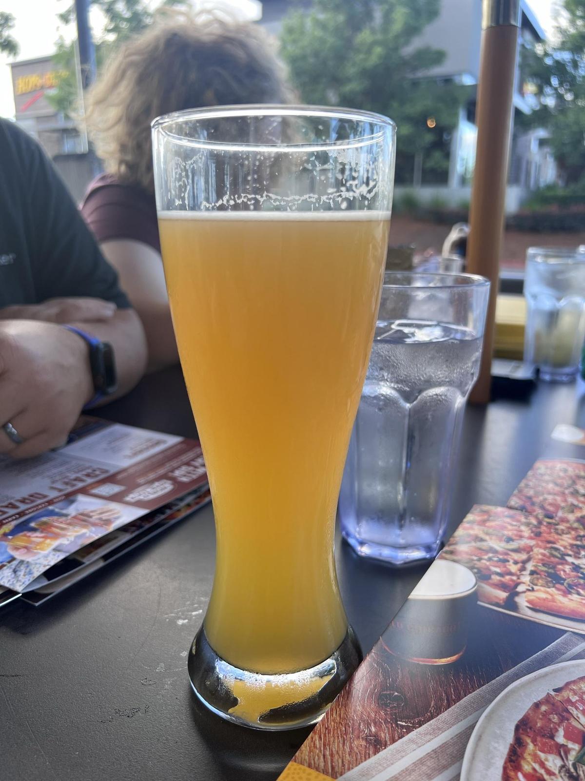 Old Chicago Pizza & Taproom restaurant view 2