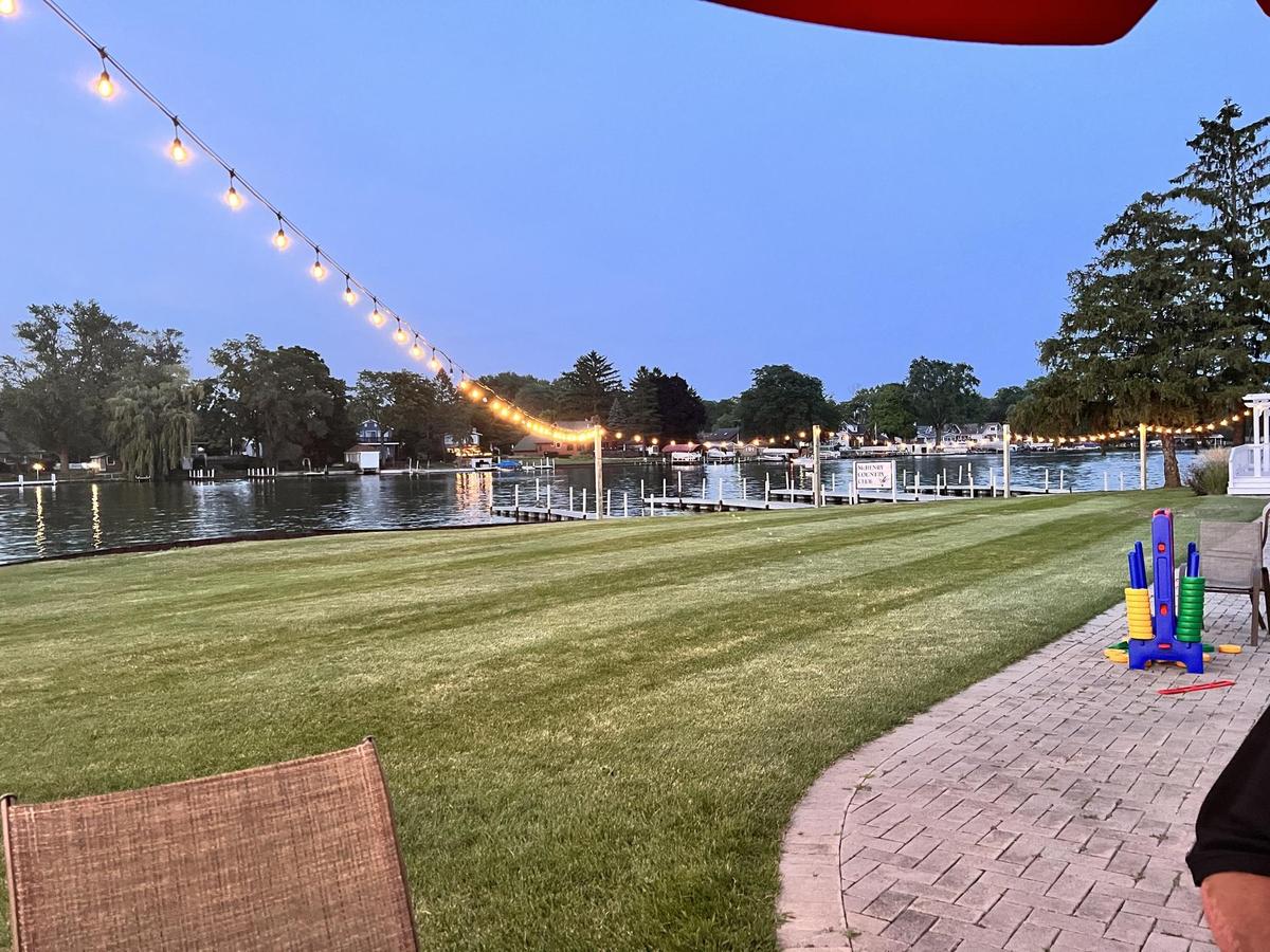 The Metalwood Grille restaurant view 2