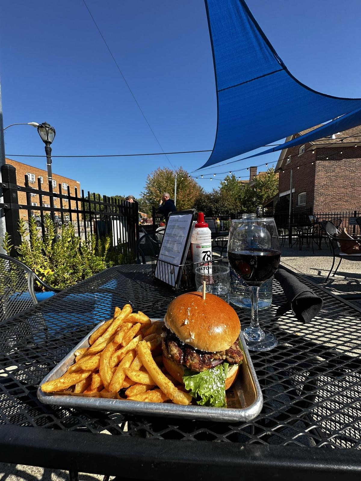 Obed & Isaac’s Microbrewery and Eatery restaurant view 3