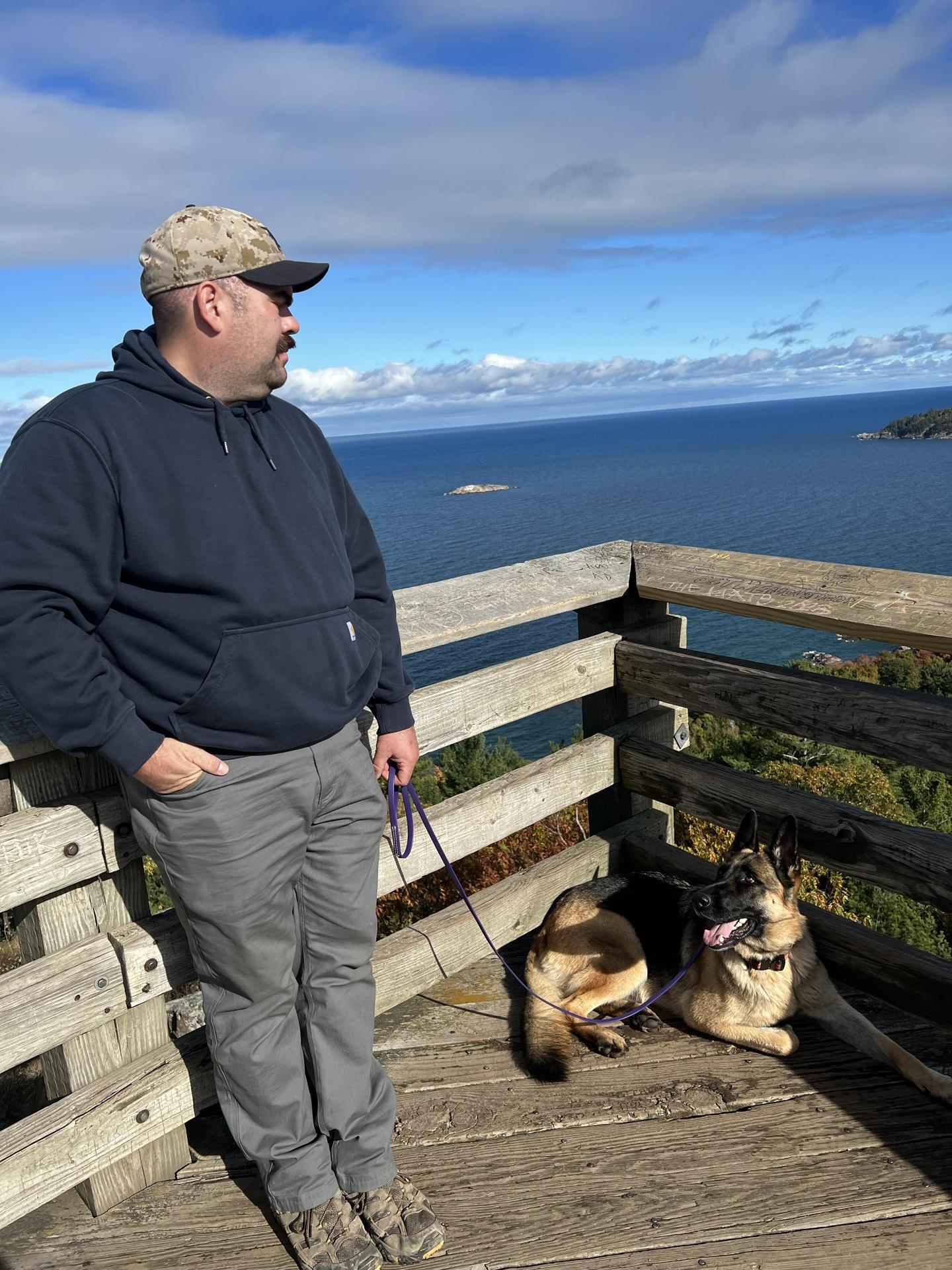 se permiten perros en sugarloaf marquette mi