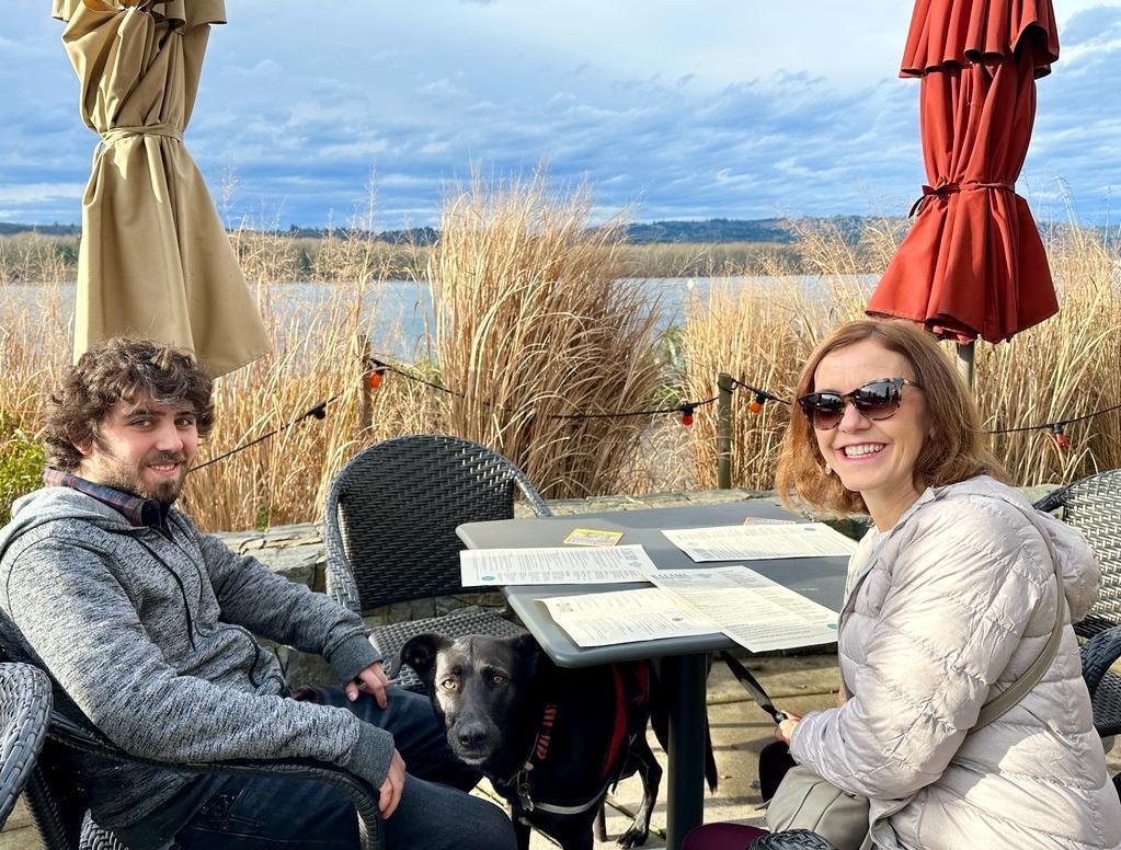 McMenamins Kalama Harbor Lodge restaurant view 1