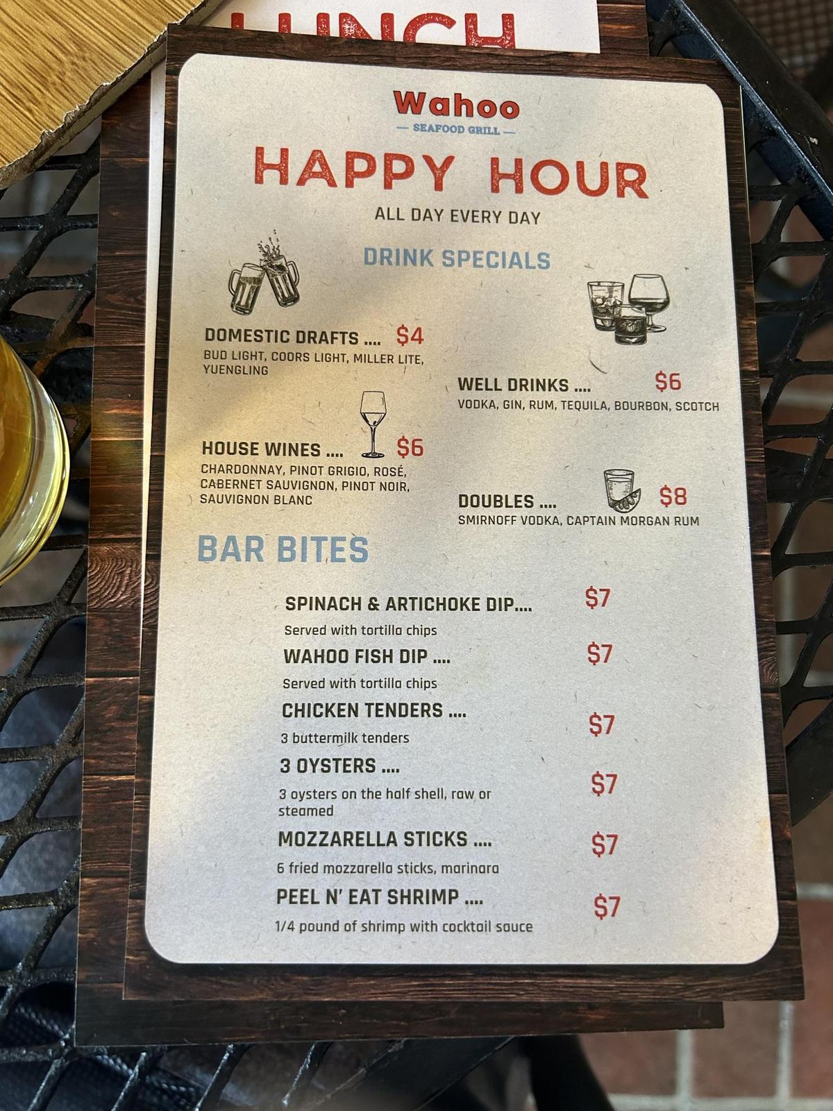 Wahoo Seafood Grill restaurant view 2