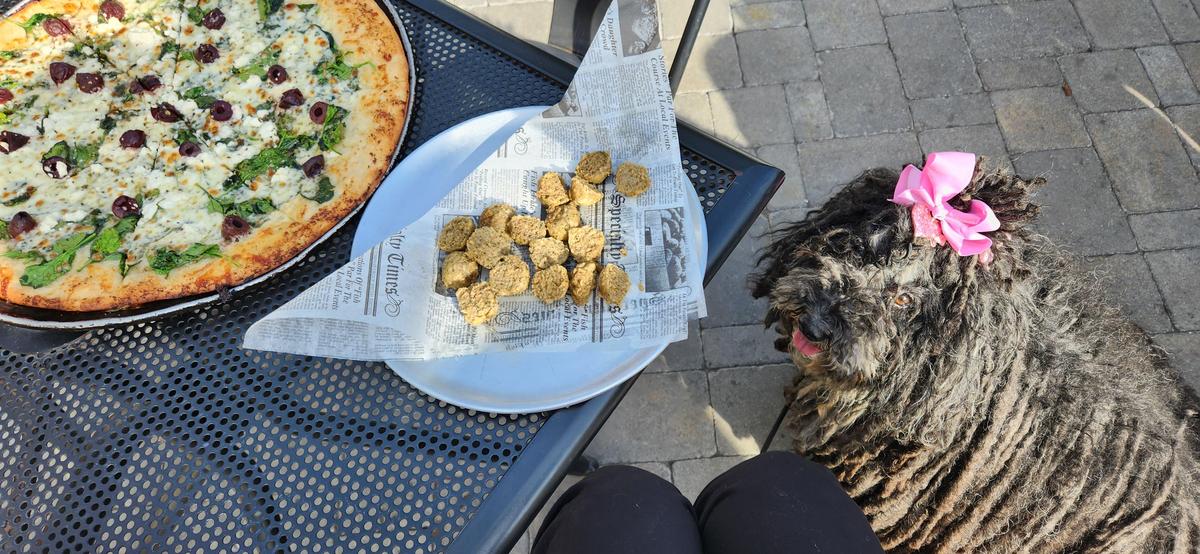 Dry Street Pub & Pizza restaurant view 1