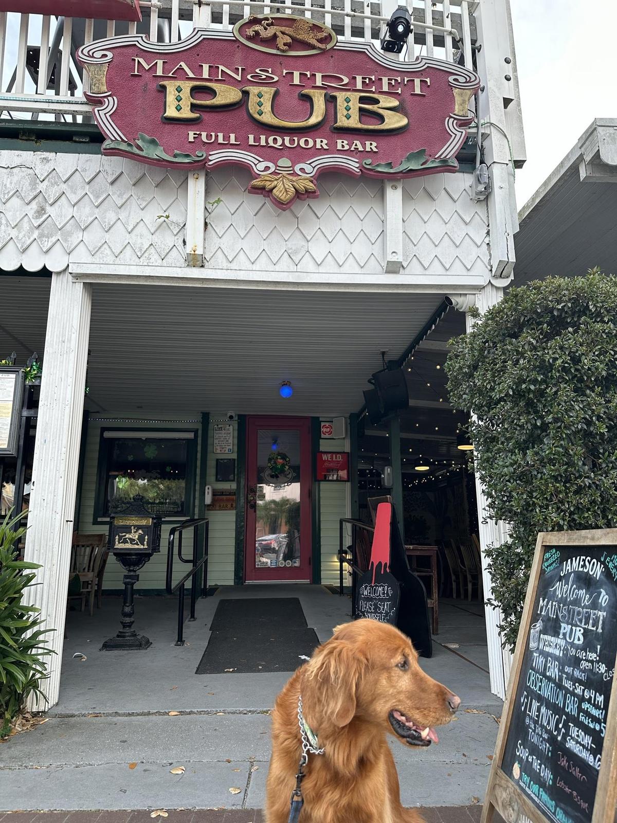 Mainstreet Pub restaurant view 1