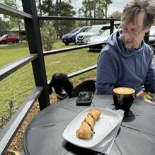 Cafe ZunZun Coffee Roaster restaurant view 1