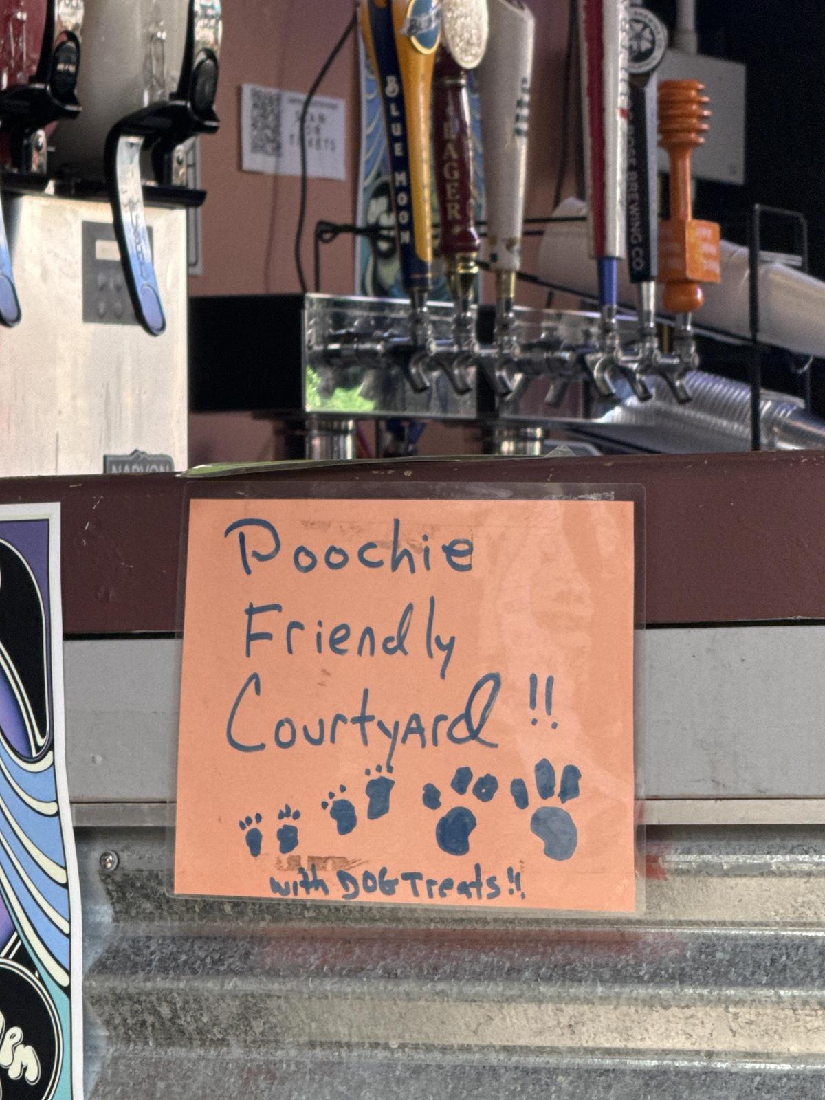 Pierre's Pub restaurant view 1