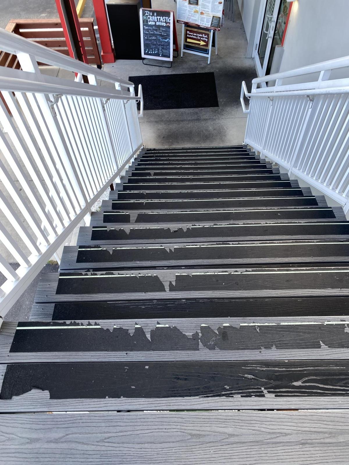 Crabby's Beachside restaurant view 2