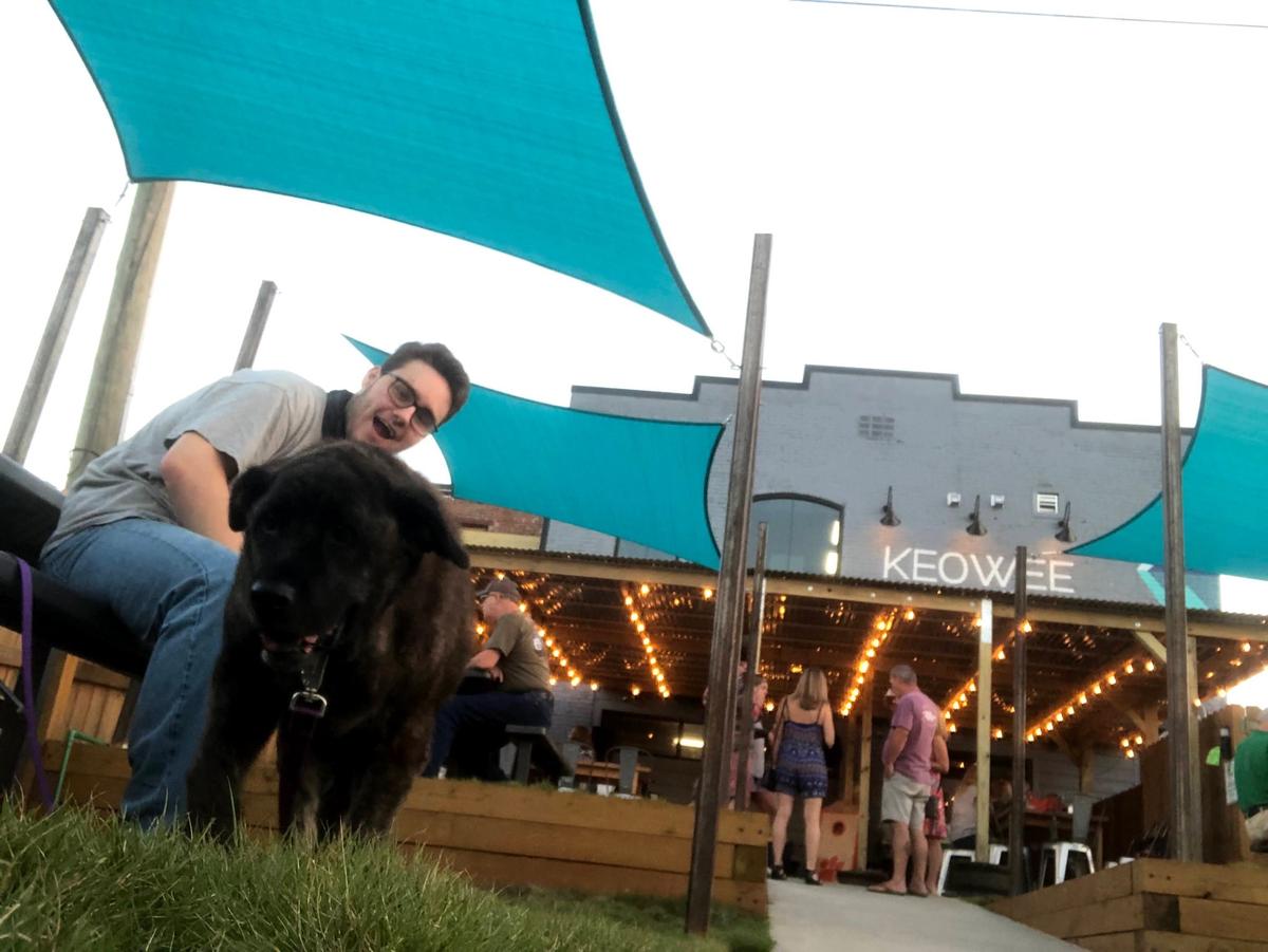 Keowee Brewing Company restaurant view 3