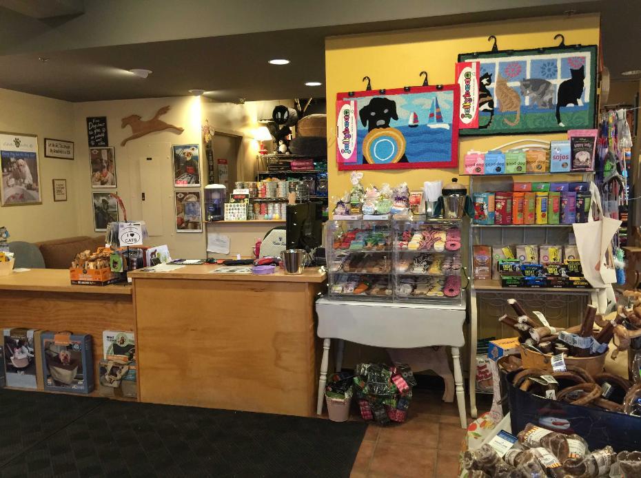 Directory of Pet Stores in Essex Junction VT BringFido