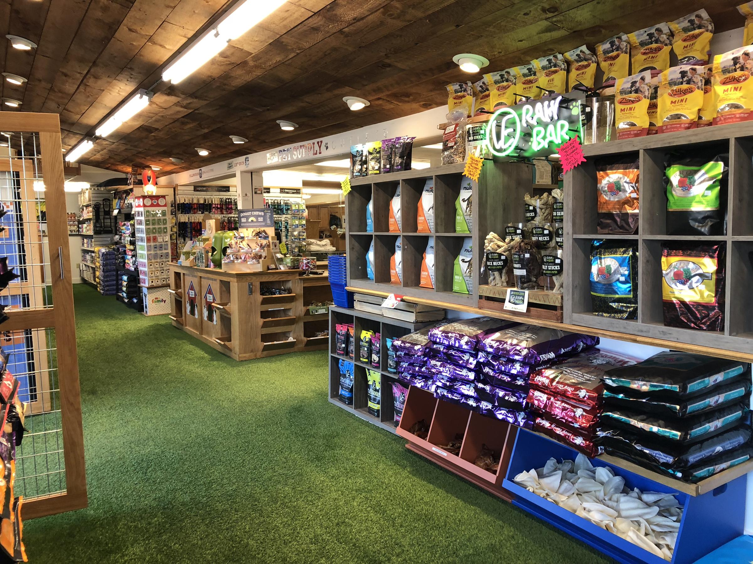 Pet Friendly Mac and Copper’s Pet Supply Outlet