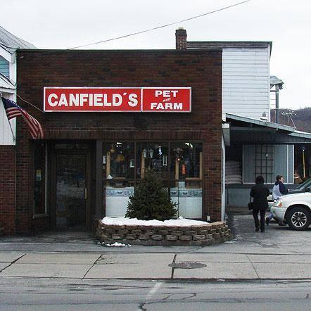Pet Friendly Canfield's Pet & Farm