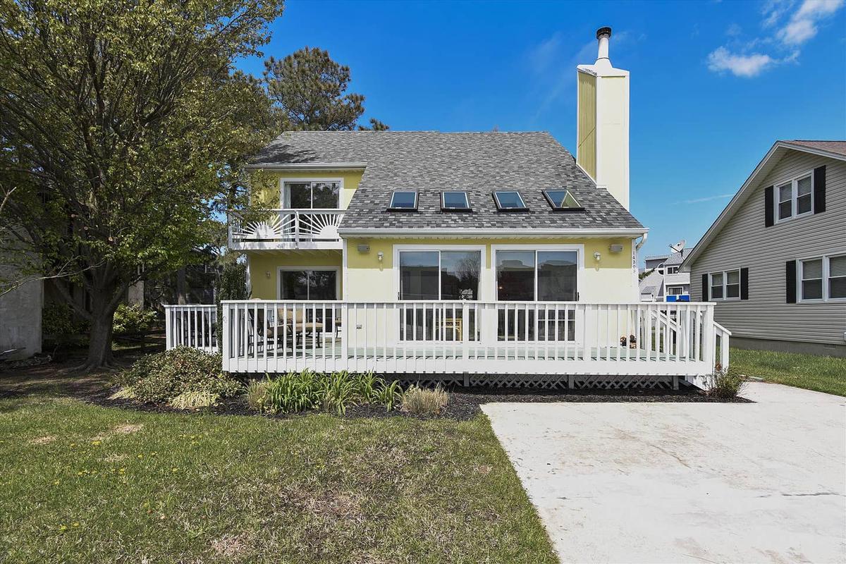 The Laurel House Pet Policy