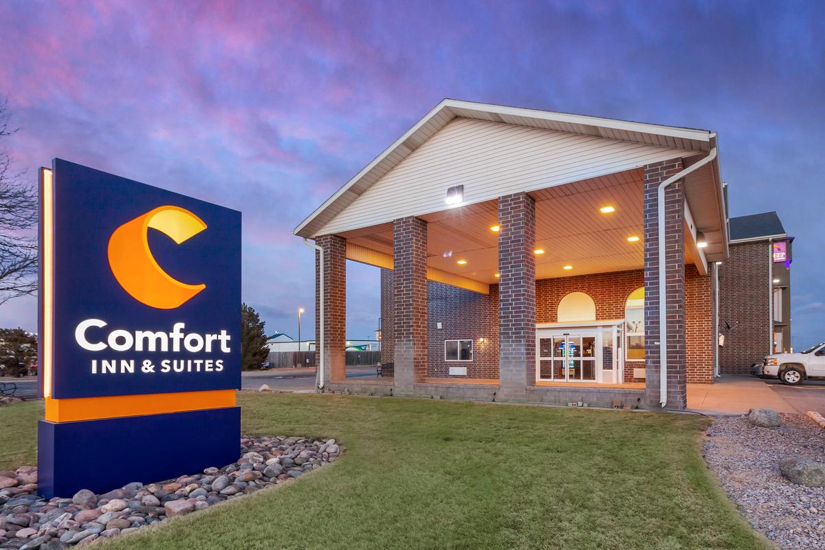 Comfort Inn & Suites Hays I70 Pet Policy