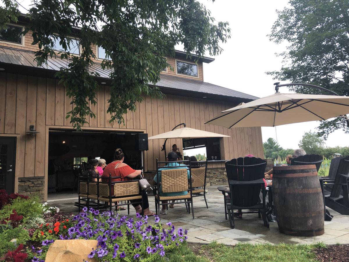 Boyne Valley Vineyards Is Pet Friendly