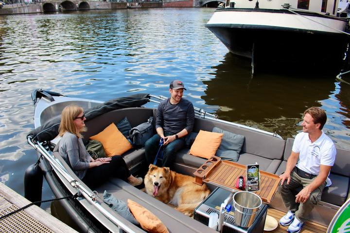 Pet Friendly Amsterdam Boat Adventures