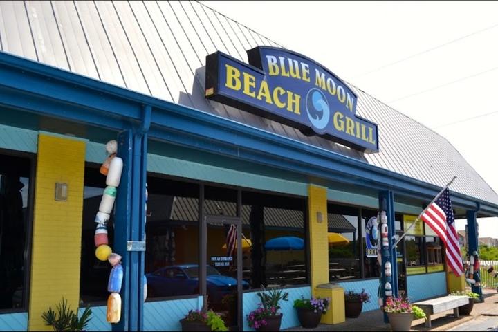 Pet Friendly Blue Moon Beach Grill