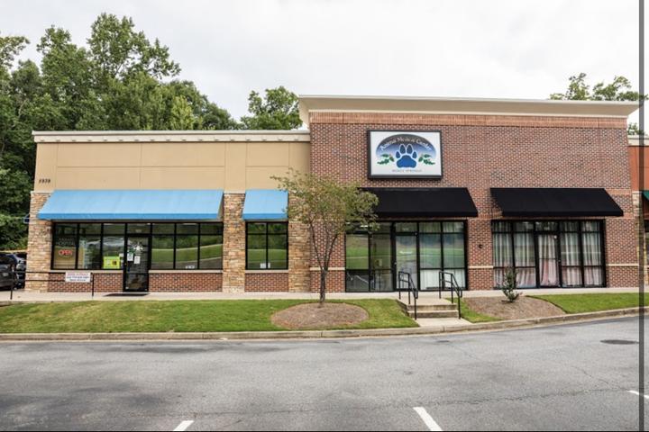 Pet Friendly Animal Medical Center of Holly Springs