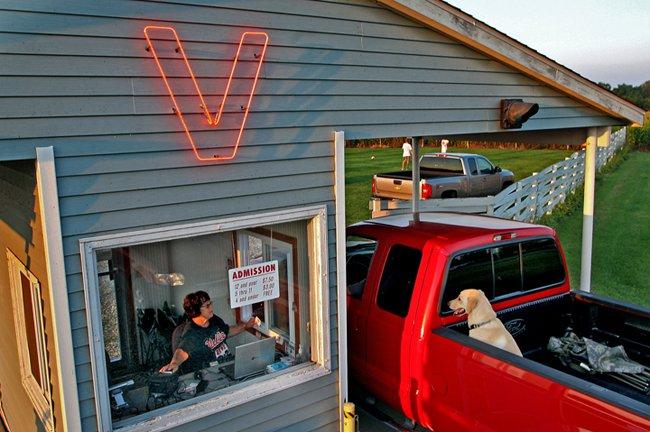Pet Friendly Valle Drive In