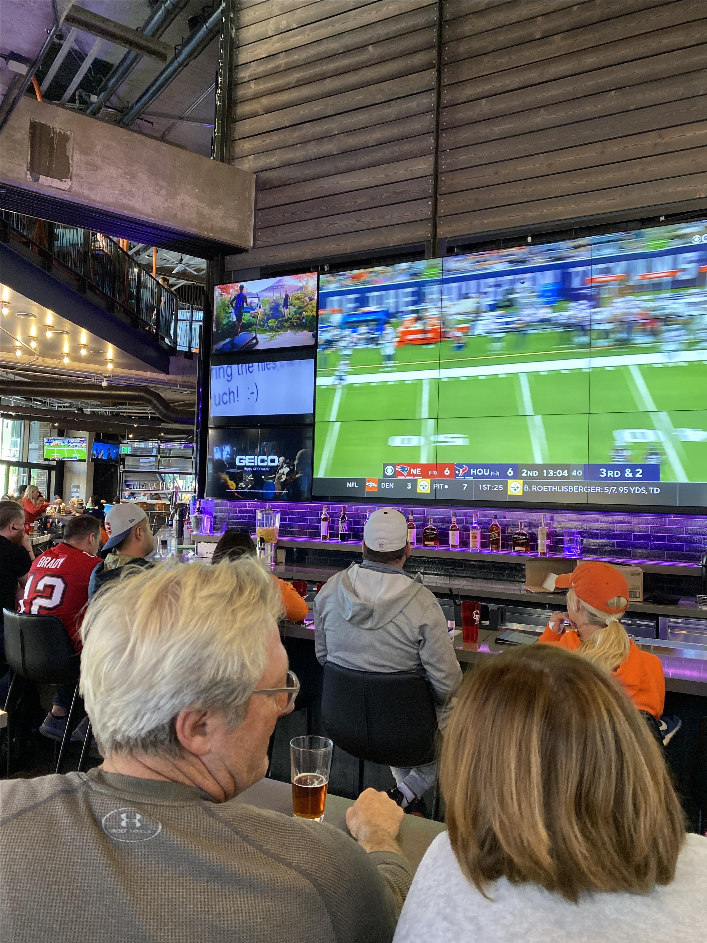 Photo of Tom's Watch Bar