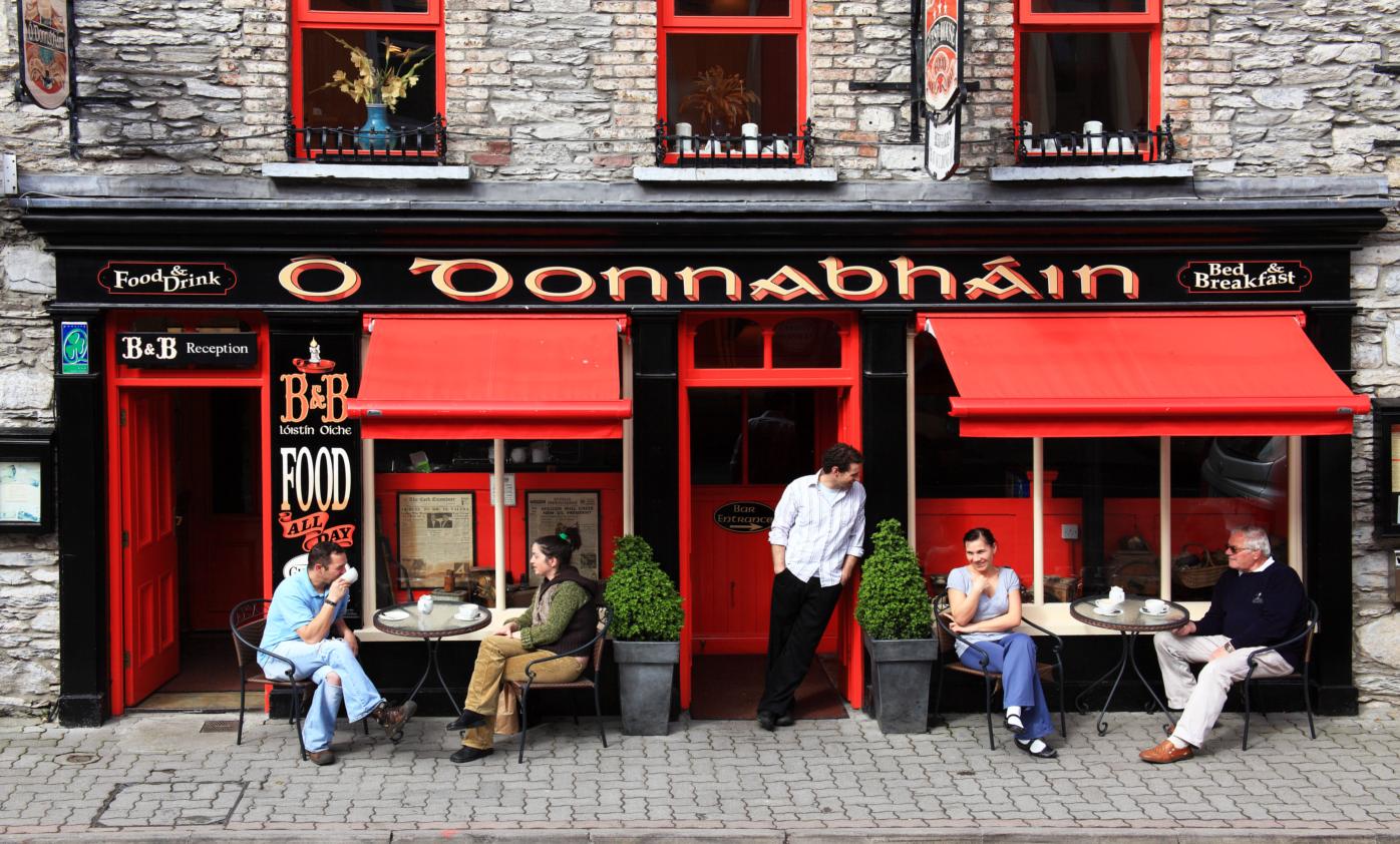 Pet Friendly O'Donnabhain's Bar & Guesthouse