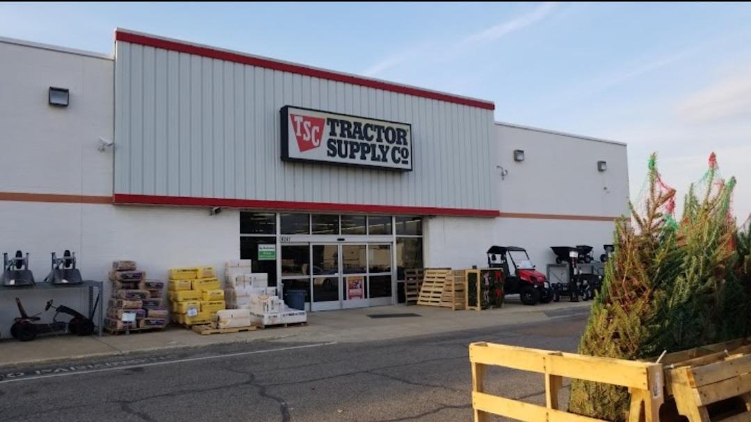 Pet Friendly Tractor Supply Co.
